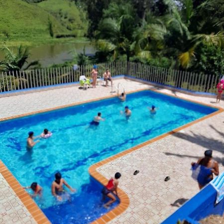 Hotel El Potrillo El Penol  Luaran gambar