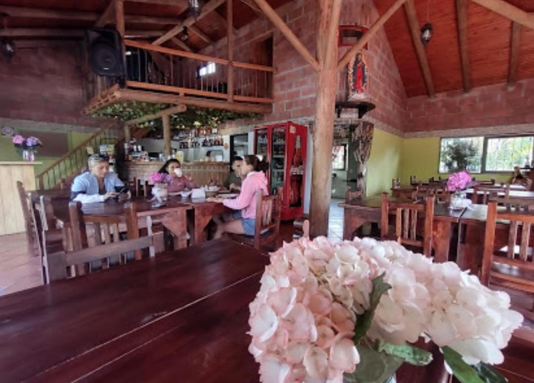 Hotel El Potrillo El Penol  Luaran gambar